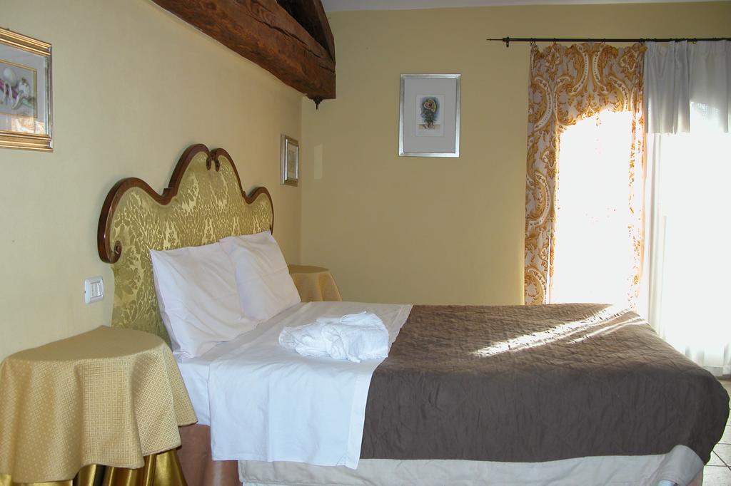 Villa Agriturismo L'Angelina à Alfonsine Chambre photo