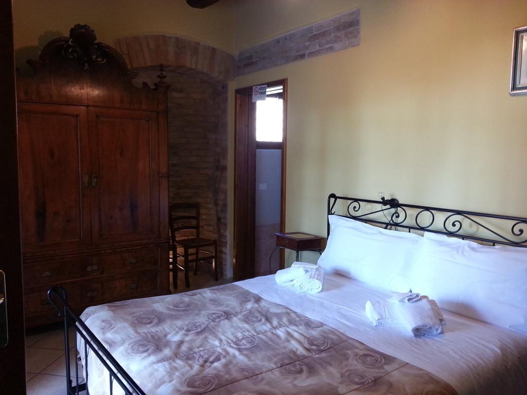 Villa Agriturismo L'Angelina à Alfonsine Extérieur photo